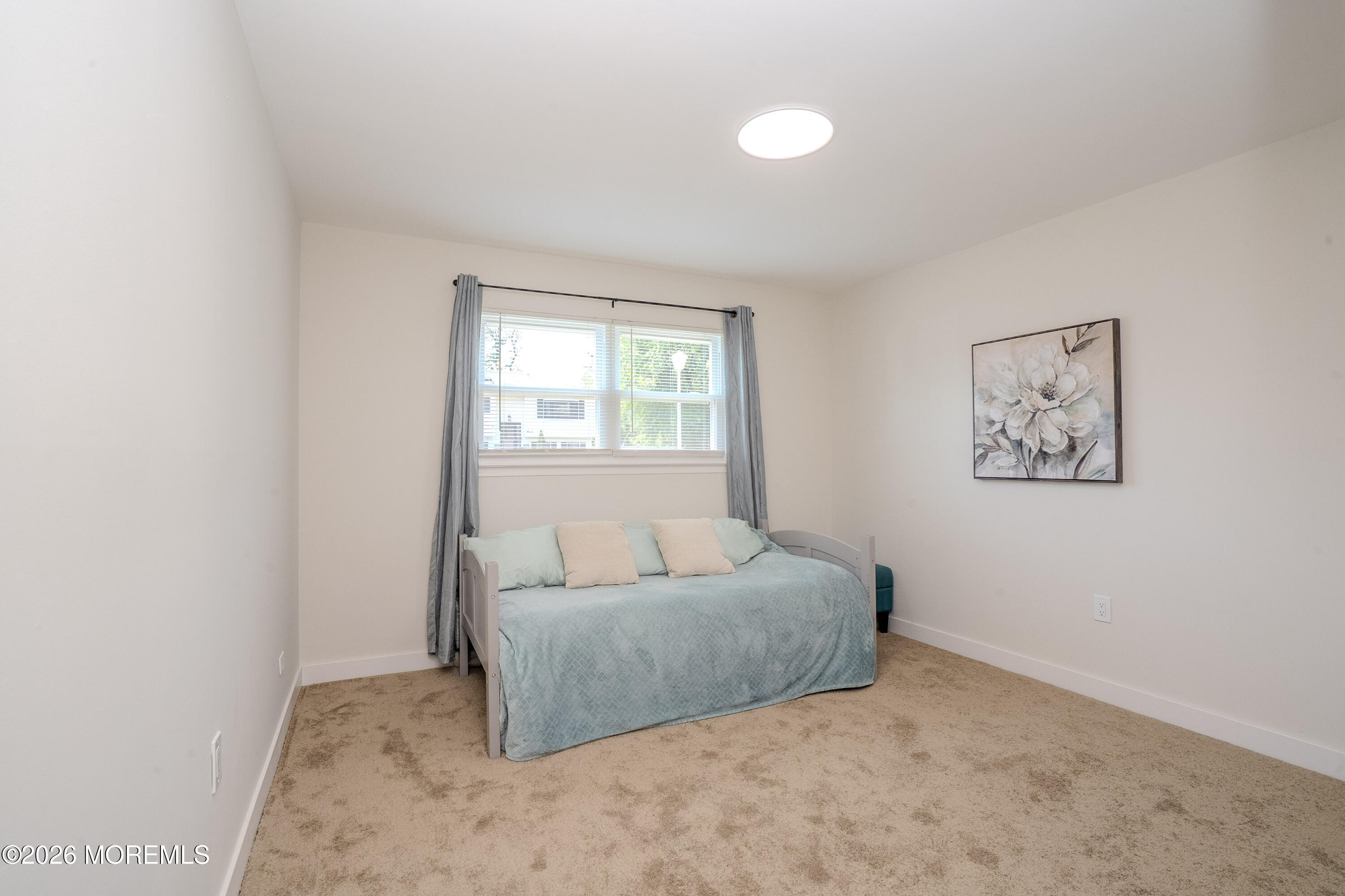 8 Knox Boulevard
