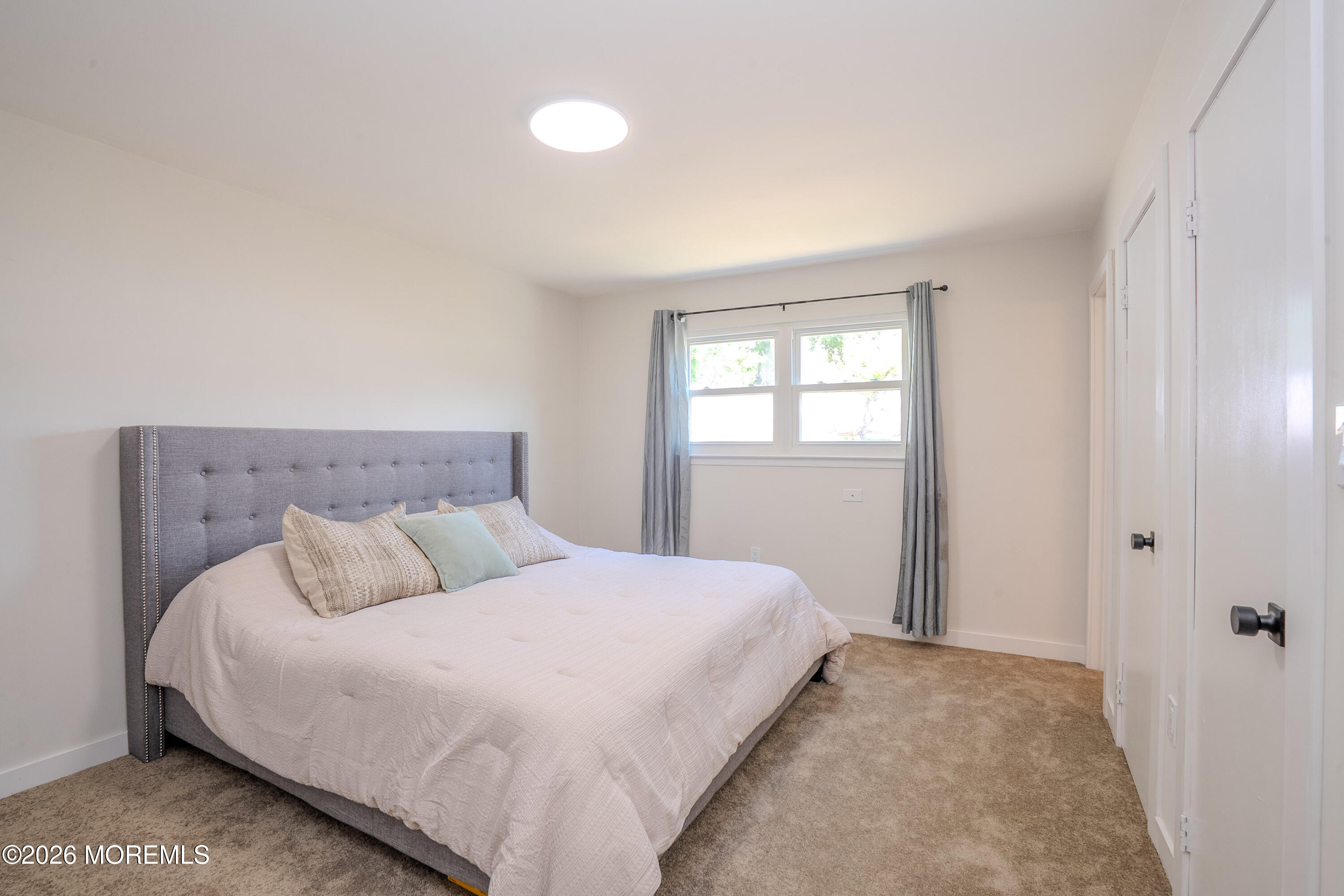 8 Knox Boulevard