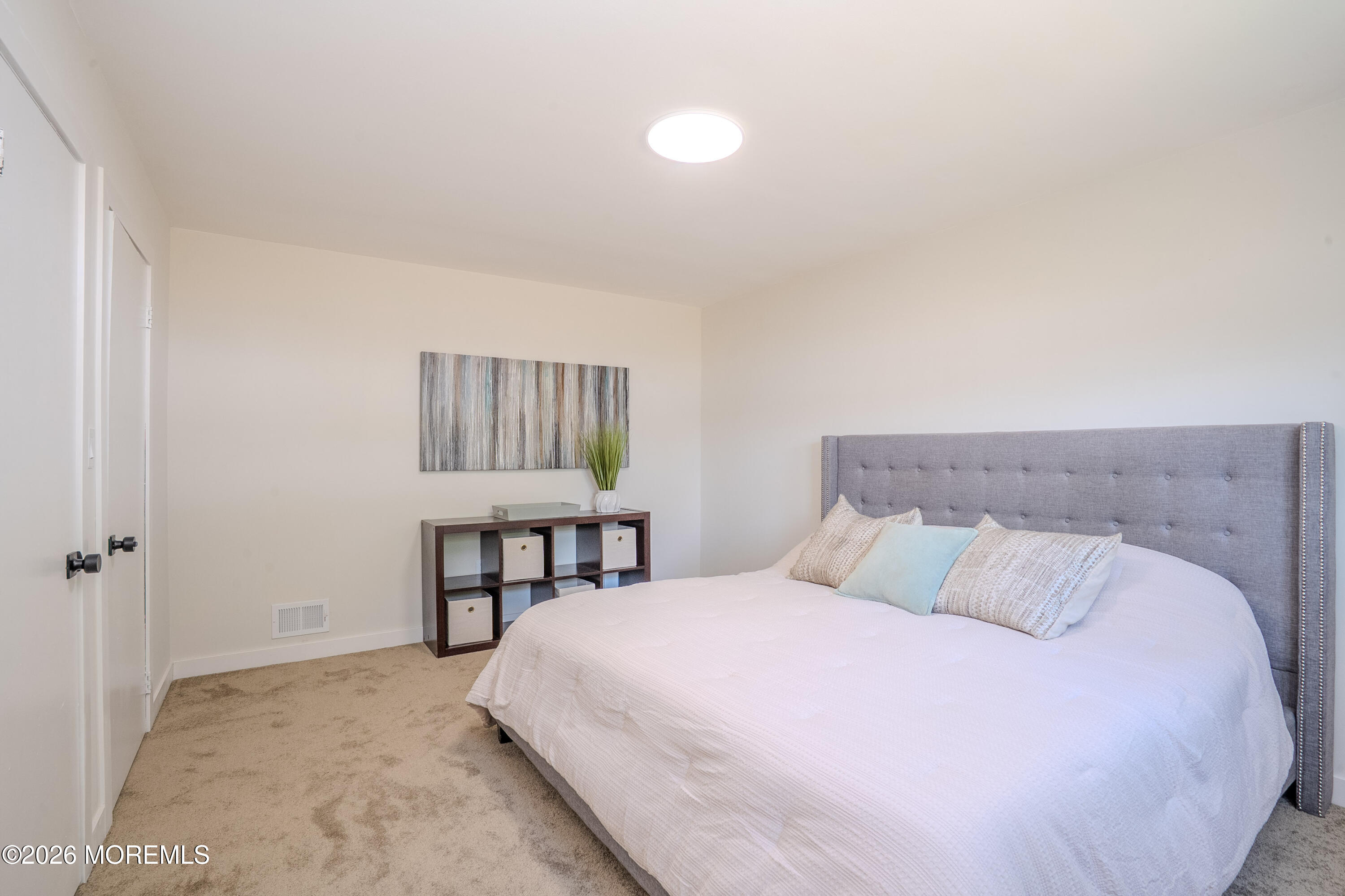 8 Knox Boulevard
