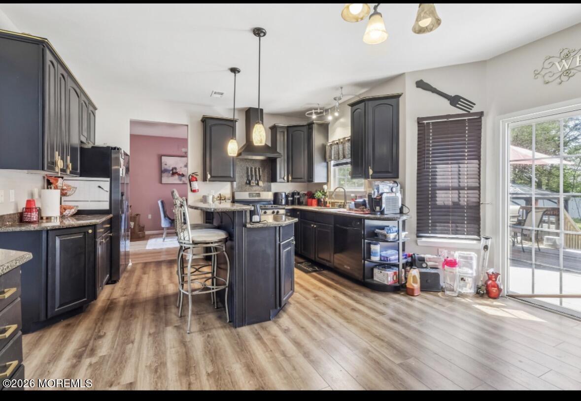 34 1st Street