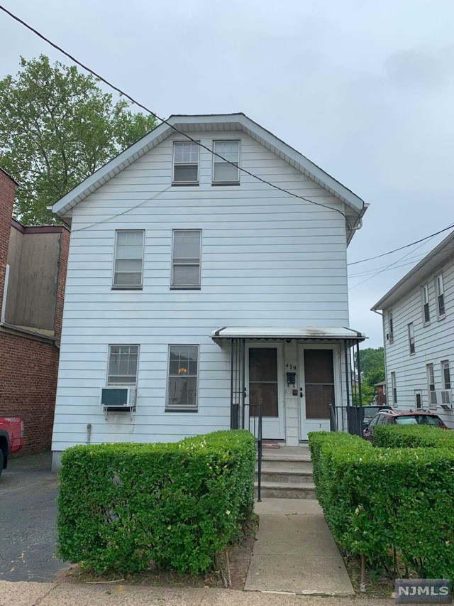 479 Centre Street
