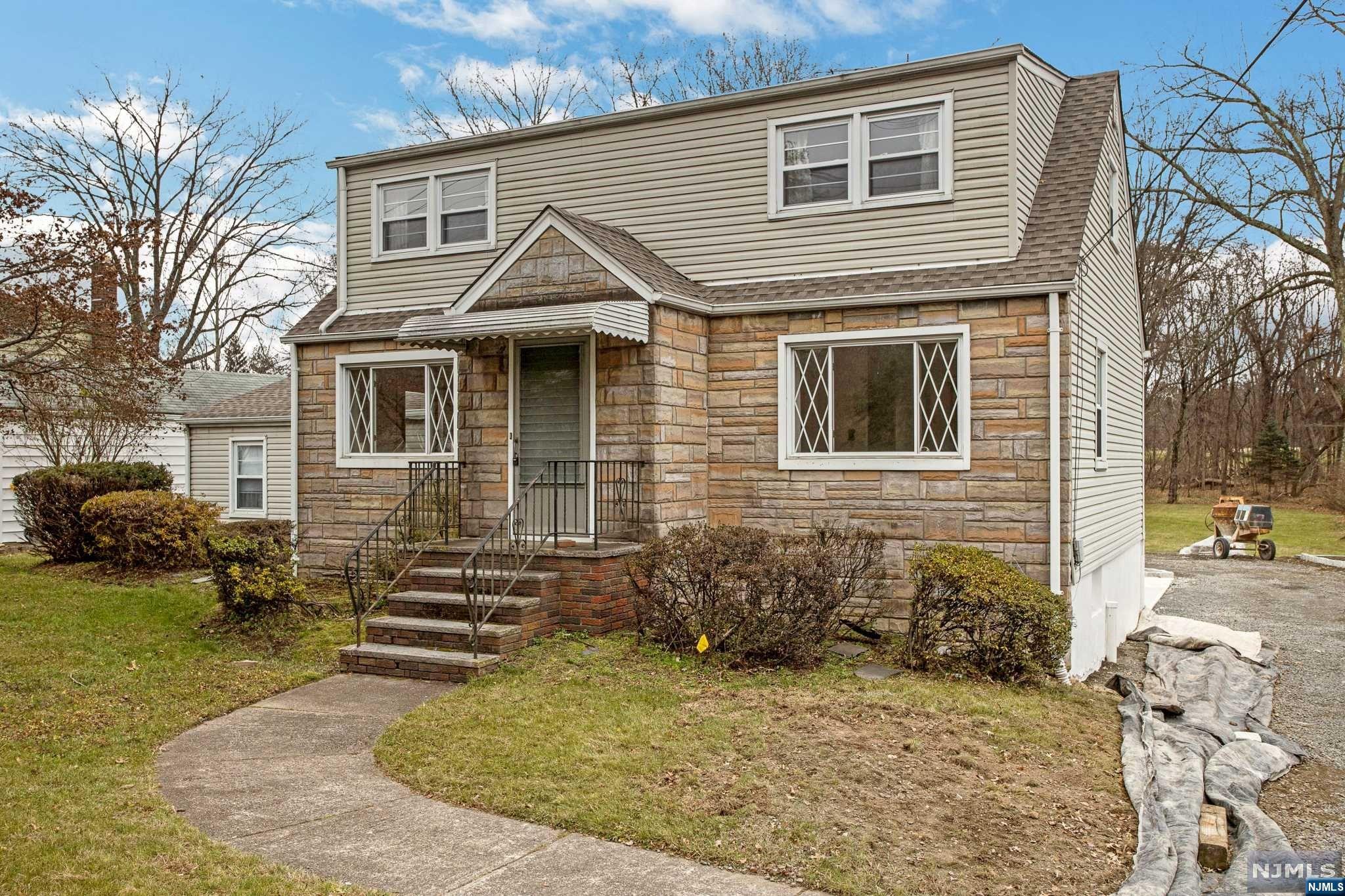 160 Valley Road