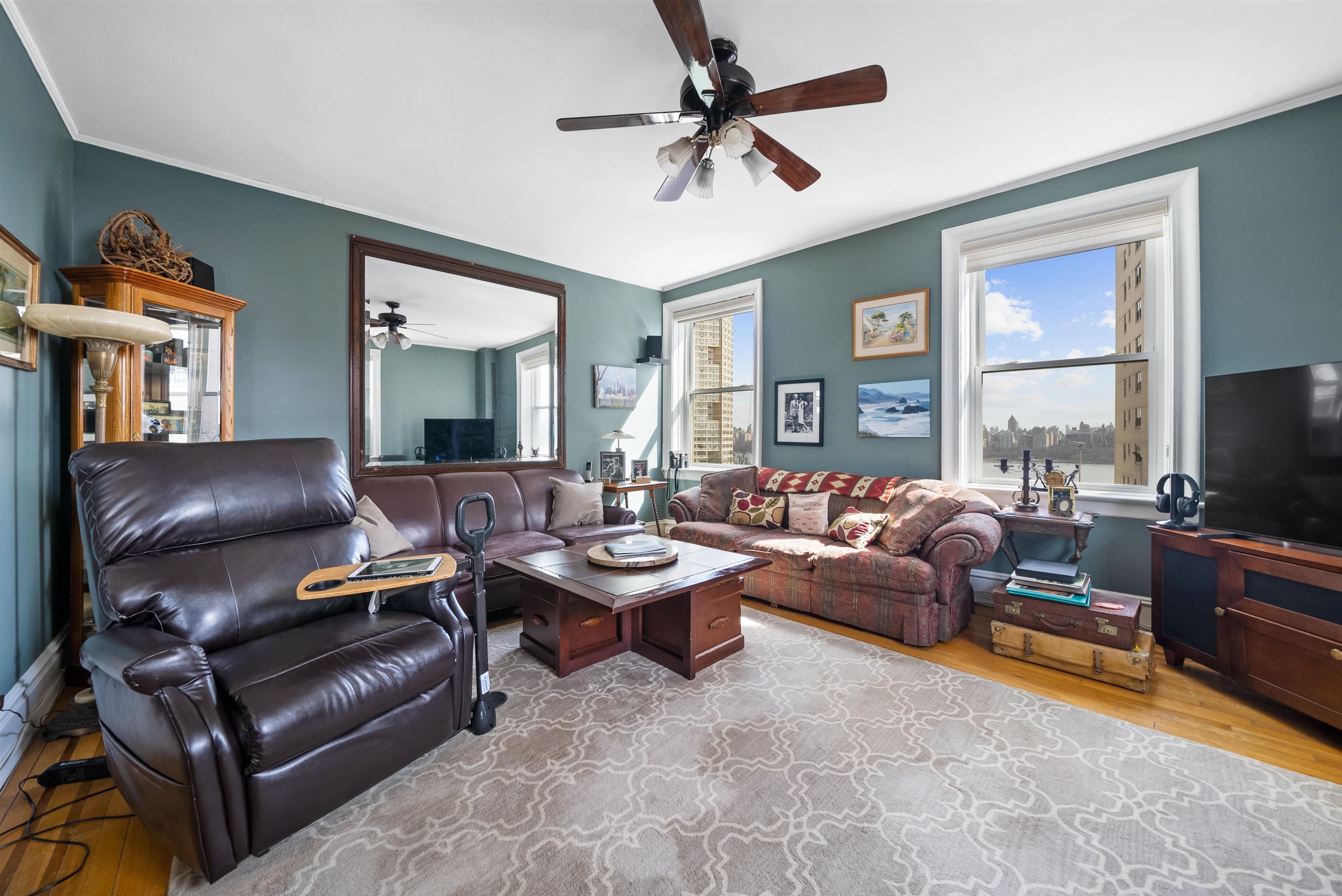 6701 BLVD EAST Unit: C7