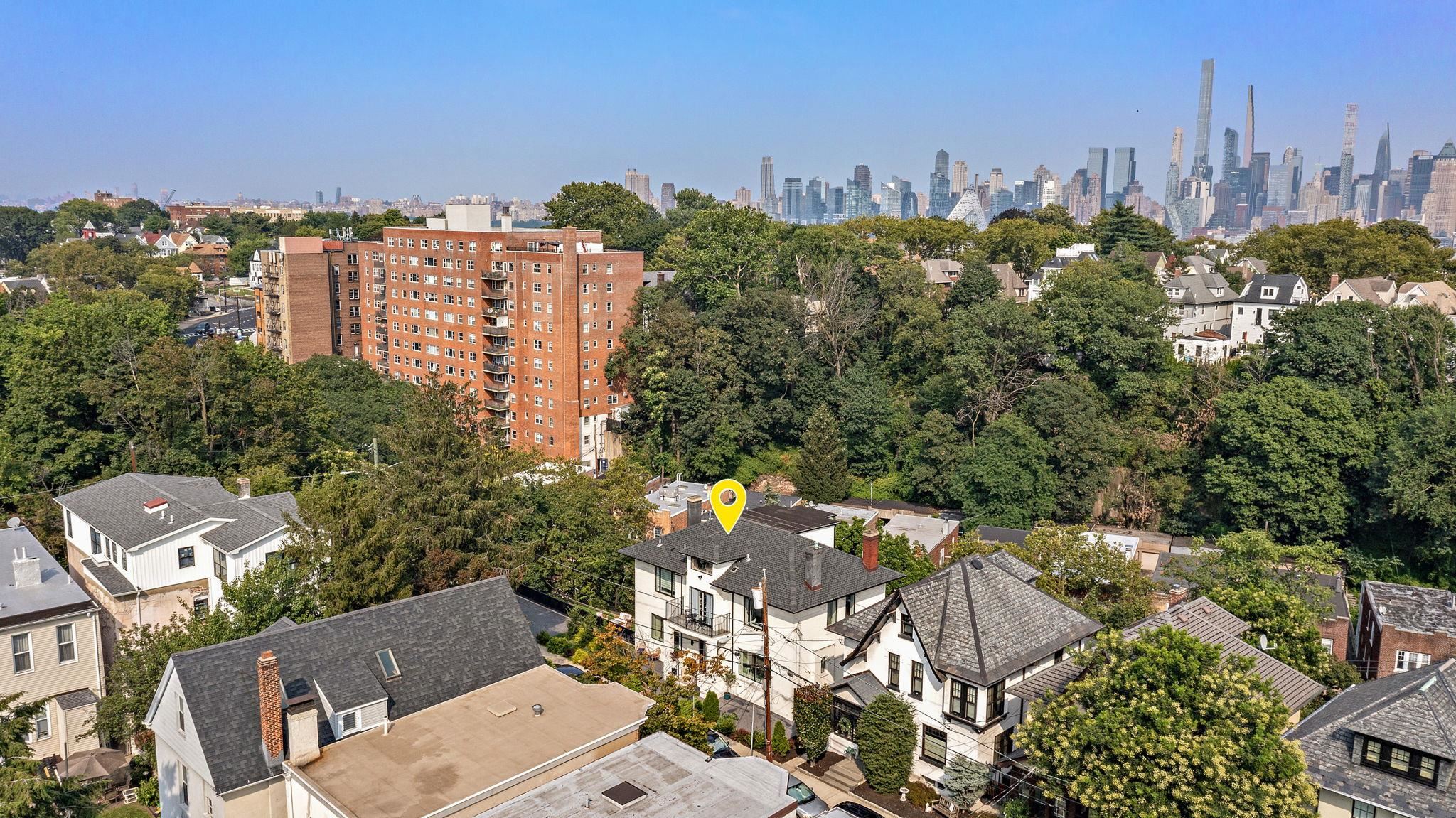 88 STERLING AVE
