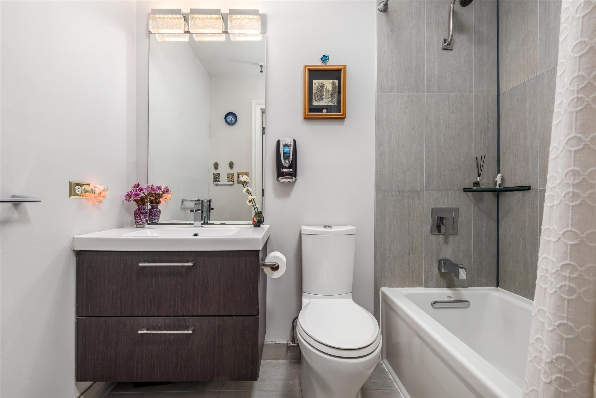 41-43 1ST ST Unit: 1G