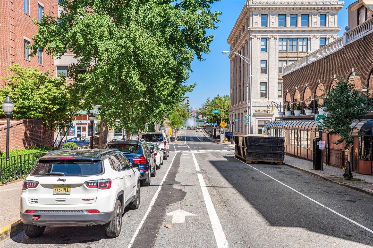 41-43 1ST ST Unit: 1G