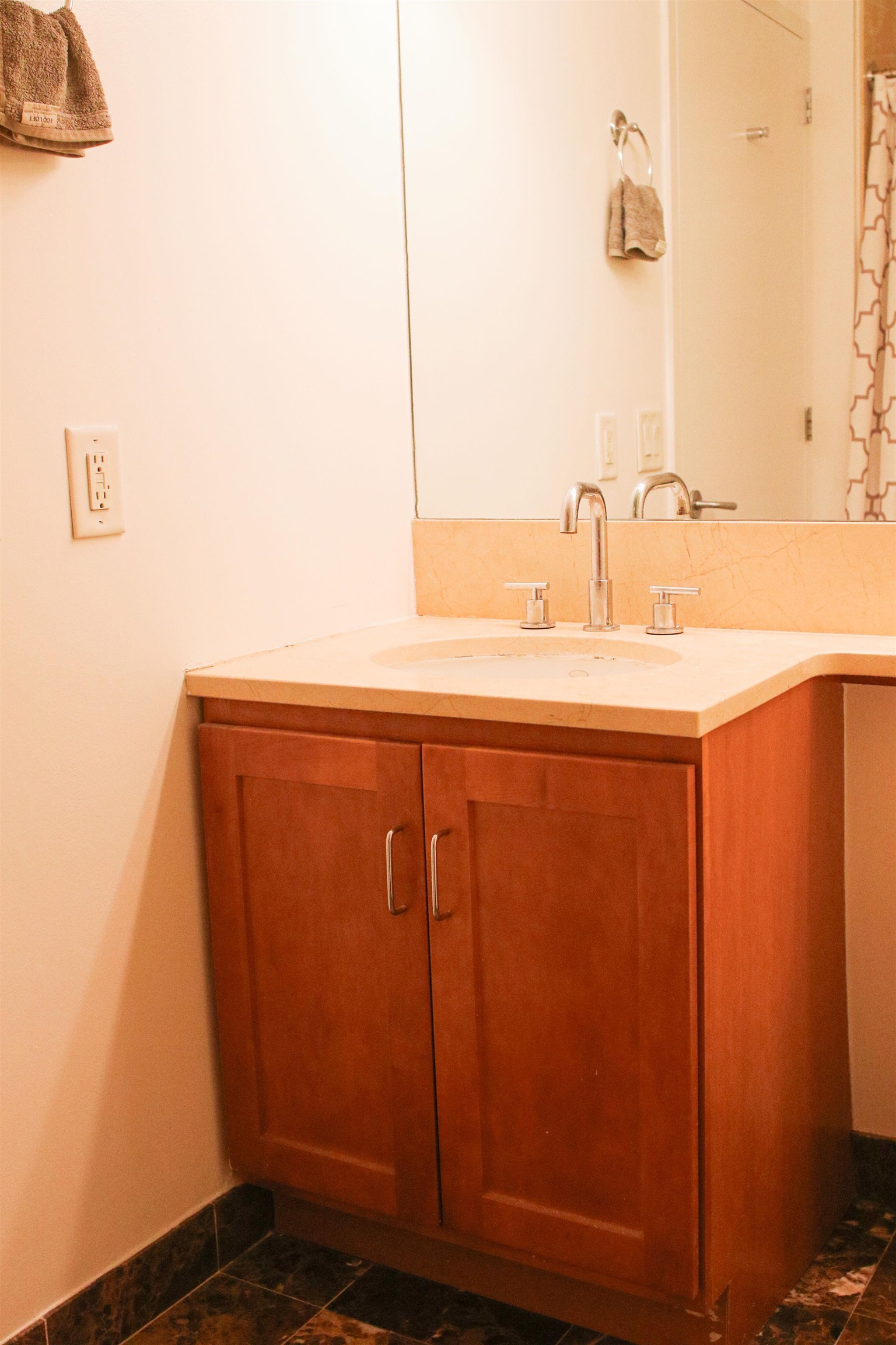 389 WASHINGTON ST Unit: 21D