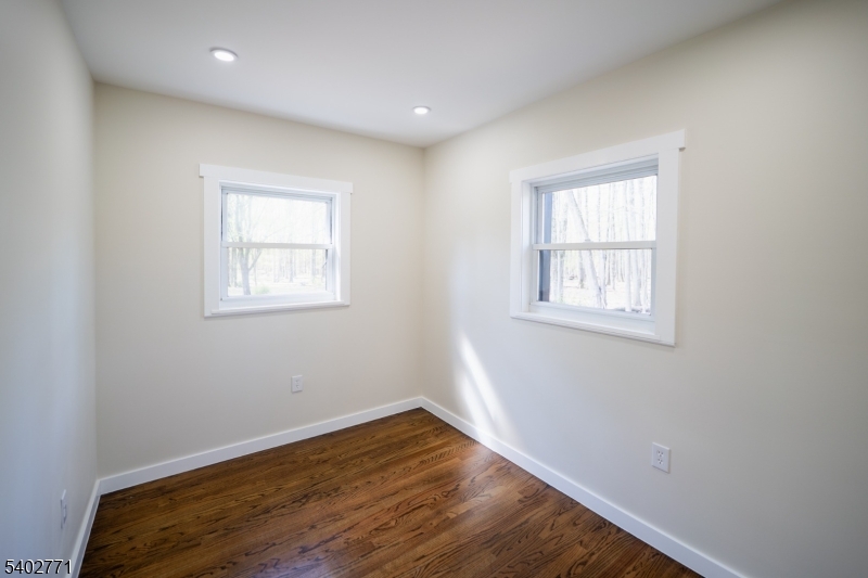 347 Zion Rd