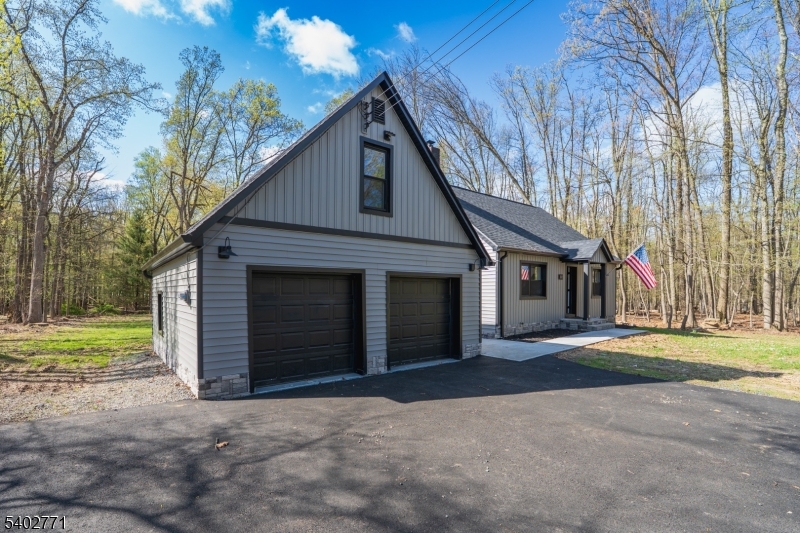 347 Zion Rd