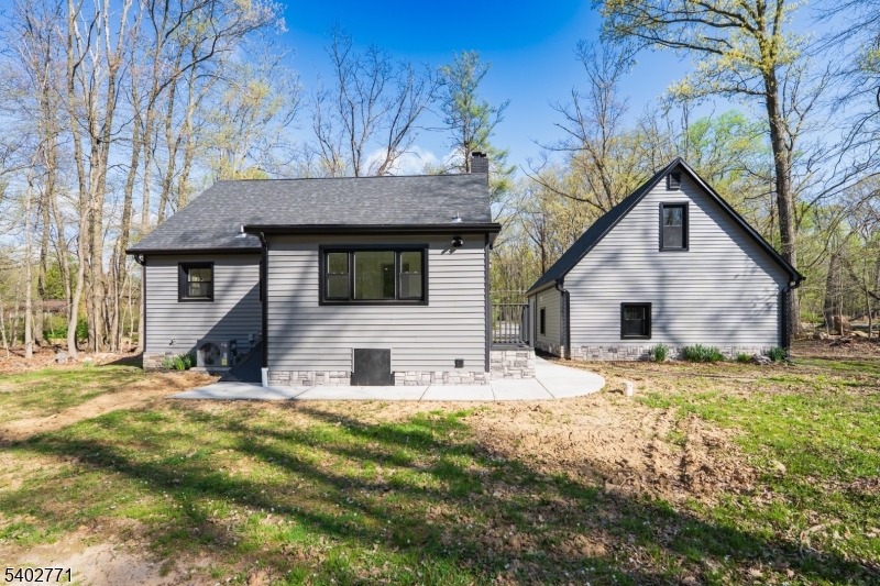 347 Zion Rd