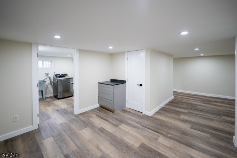 347 Zion Rd