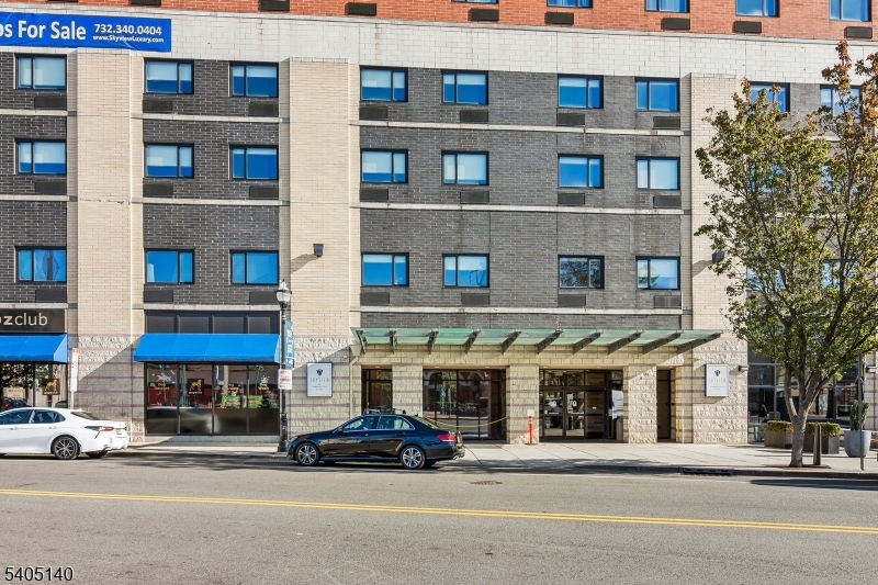 1 Carriage City Plz 1707