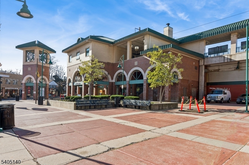 1 Carriage City Plz 1707