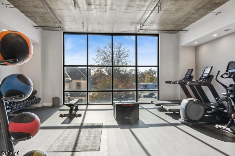 1 Carriage City Plz 1707