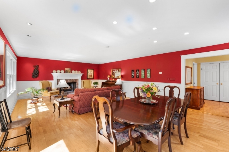10 Babbitt Rd