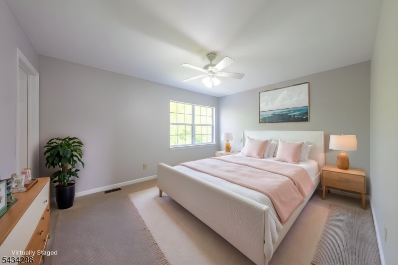 16 Landau Rd