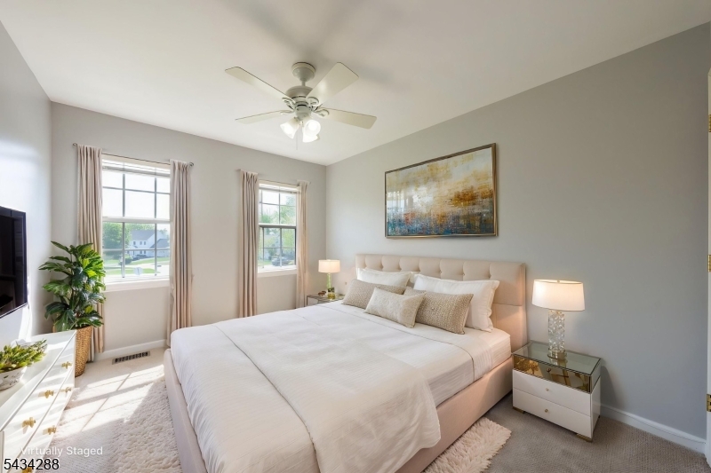 16 Landau Rd
