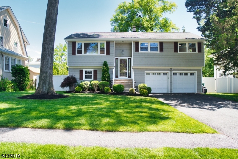16 Portland Ave