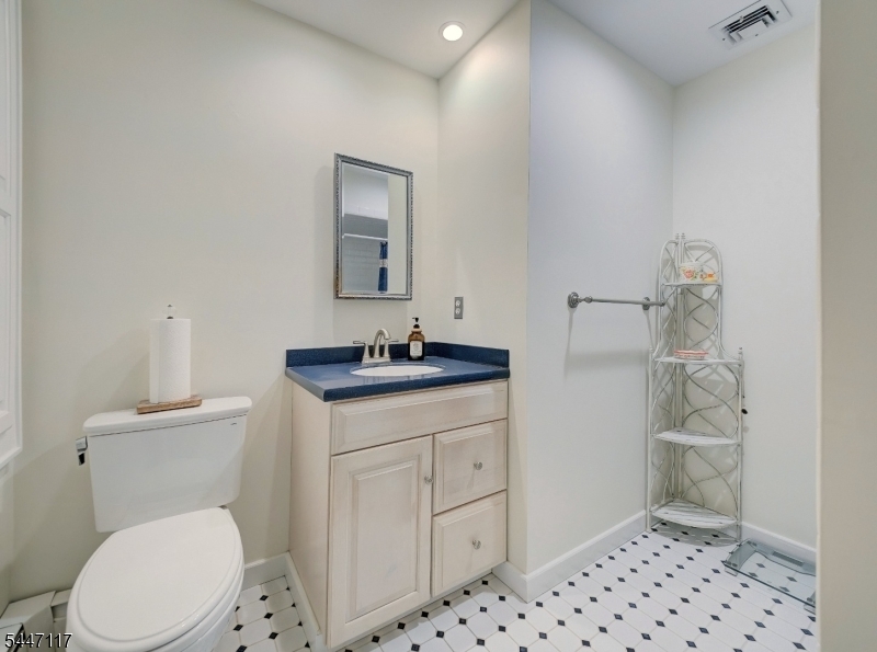 127 E Asbury Anderson Rd