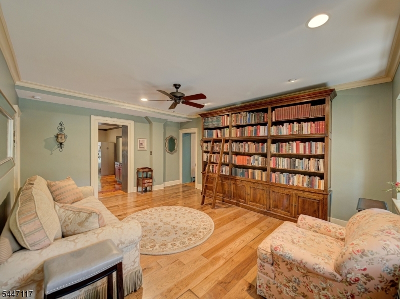 127 E Asbury Anderson Rd