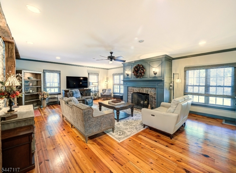 127 E Asbury Anderson Rd