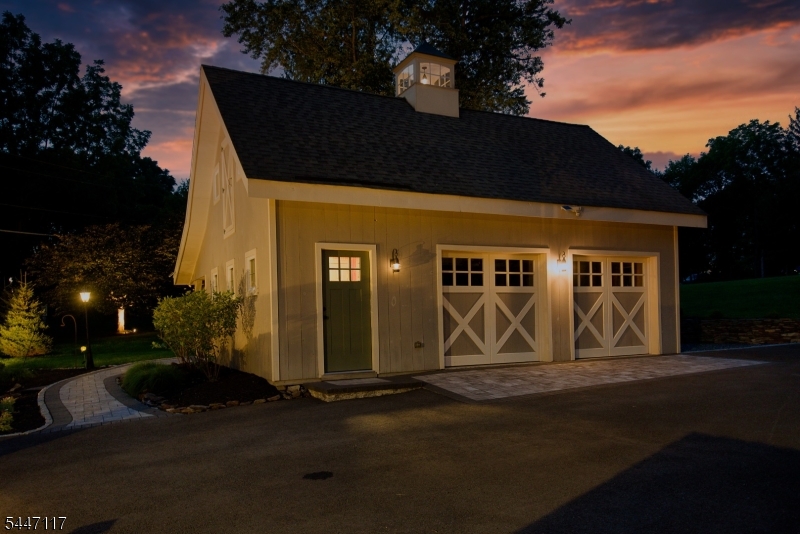 127 E Asbury Anderson Rd