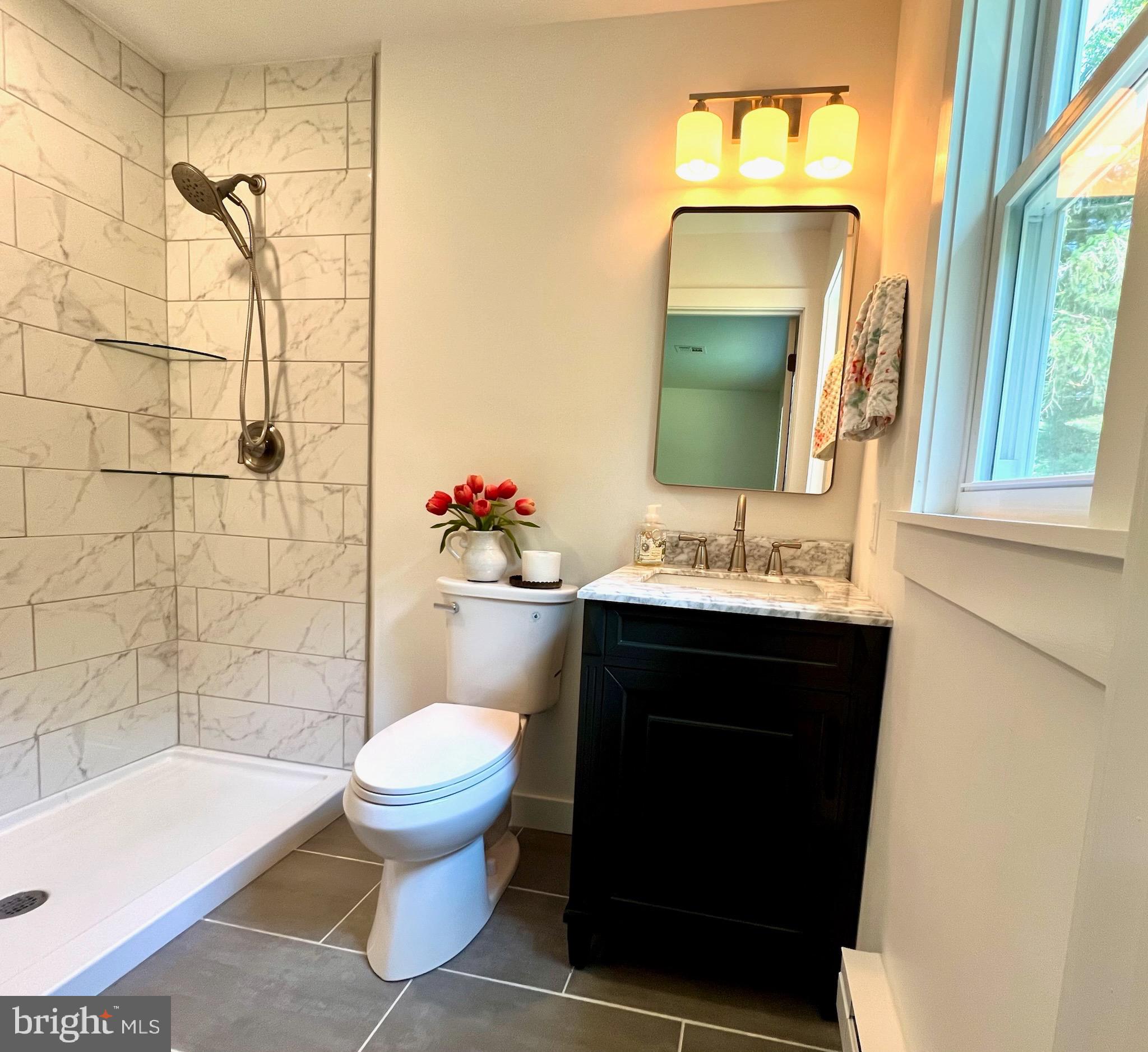 10 ANDOVER COURT