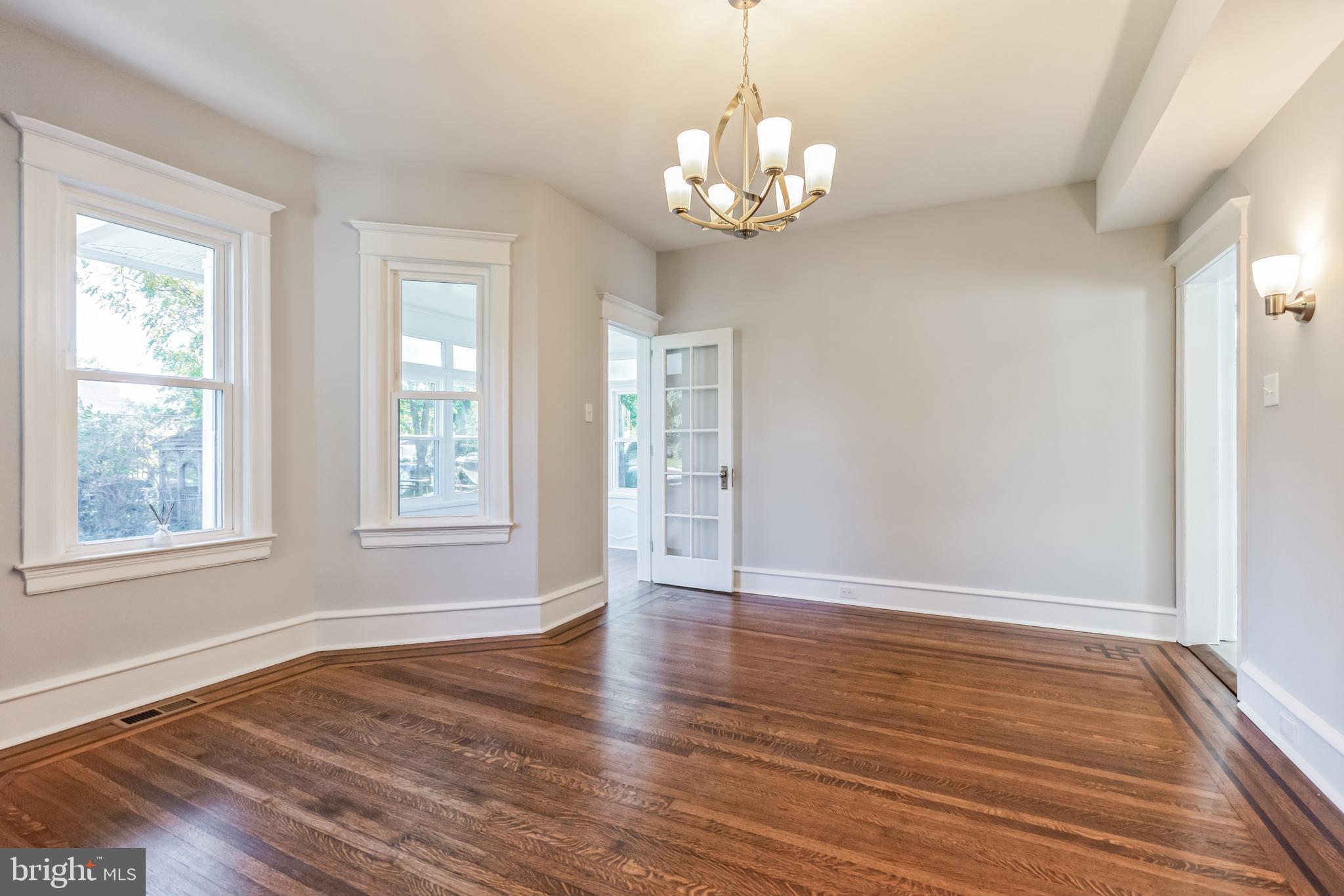 232 WHITE HORSE PIKE
