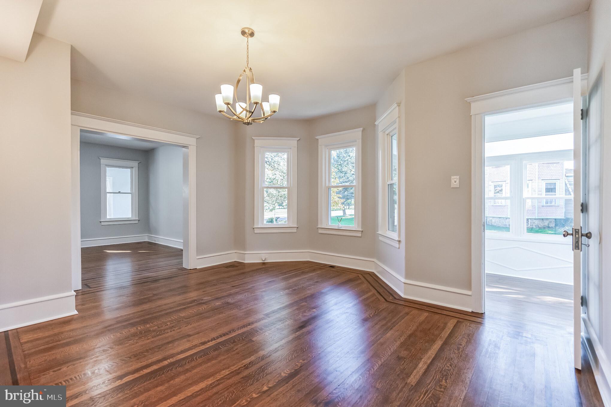 232 WHITE HORSE PIKE