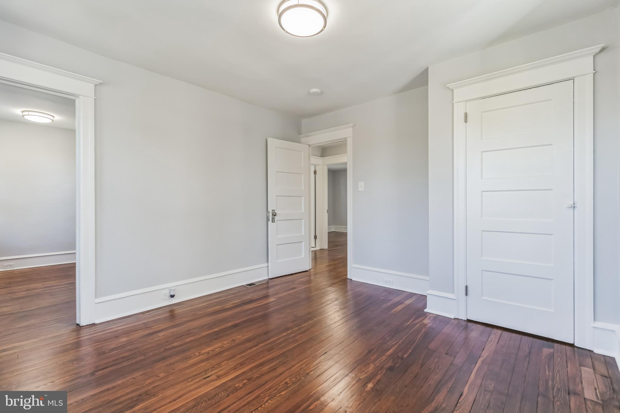 232 WHITE HORSE PIKE