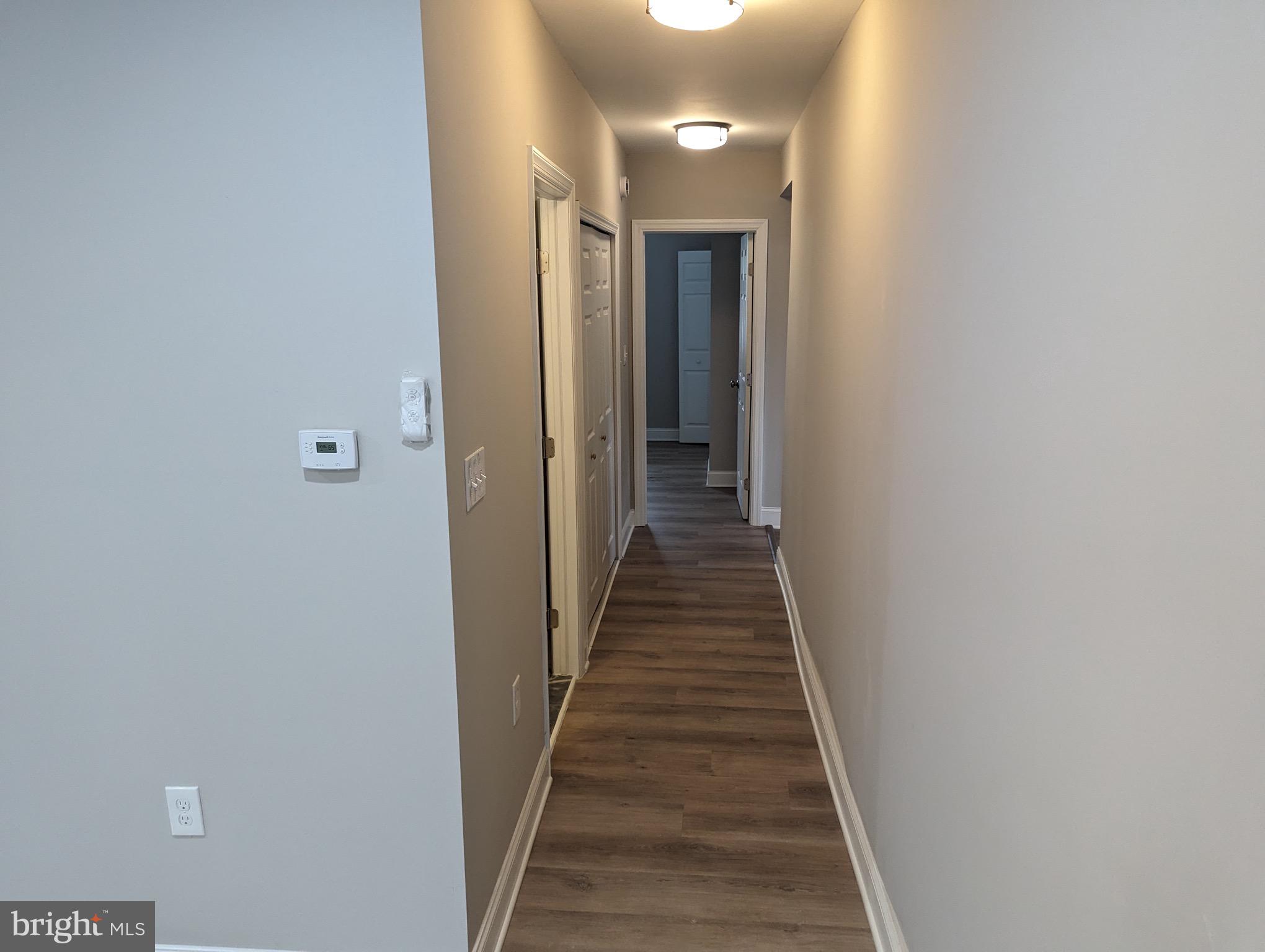 309 W EVERGREEN AVENUE