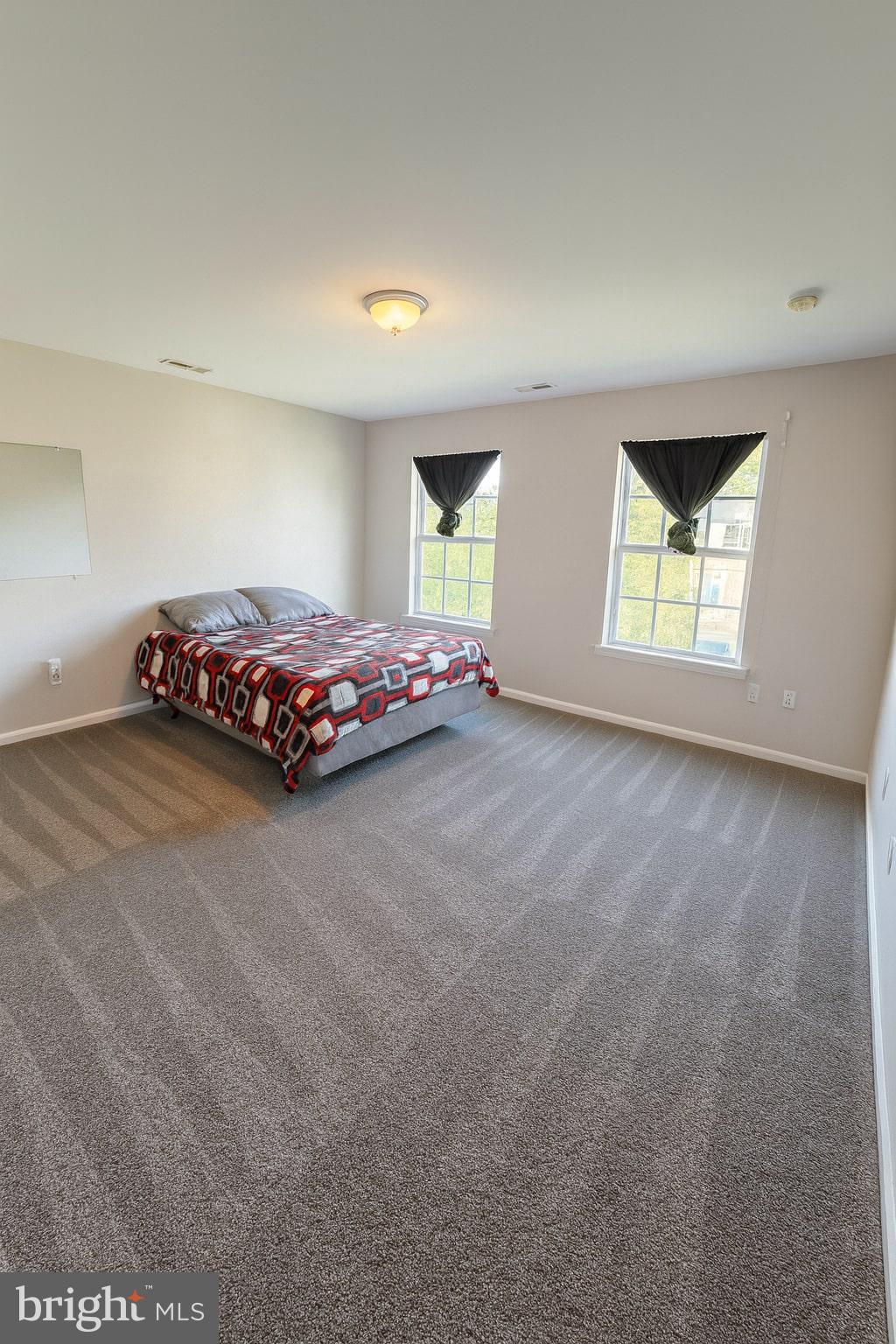 3 BROOKLYN COURT
