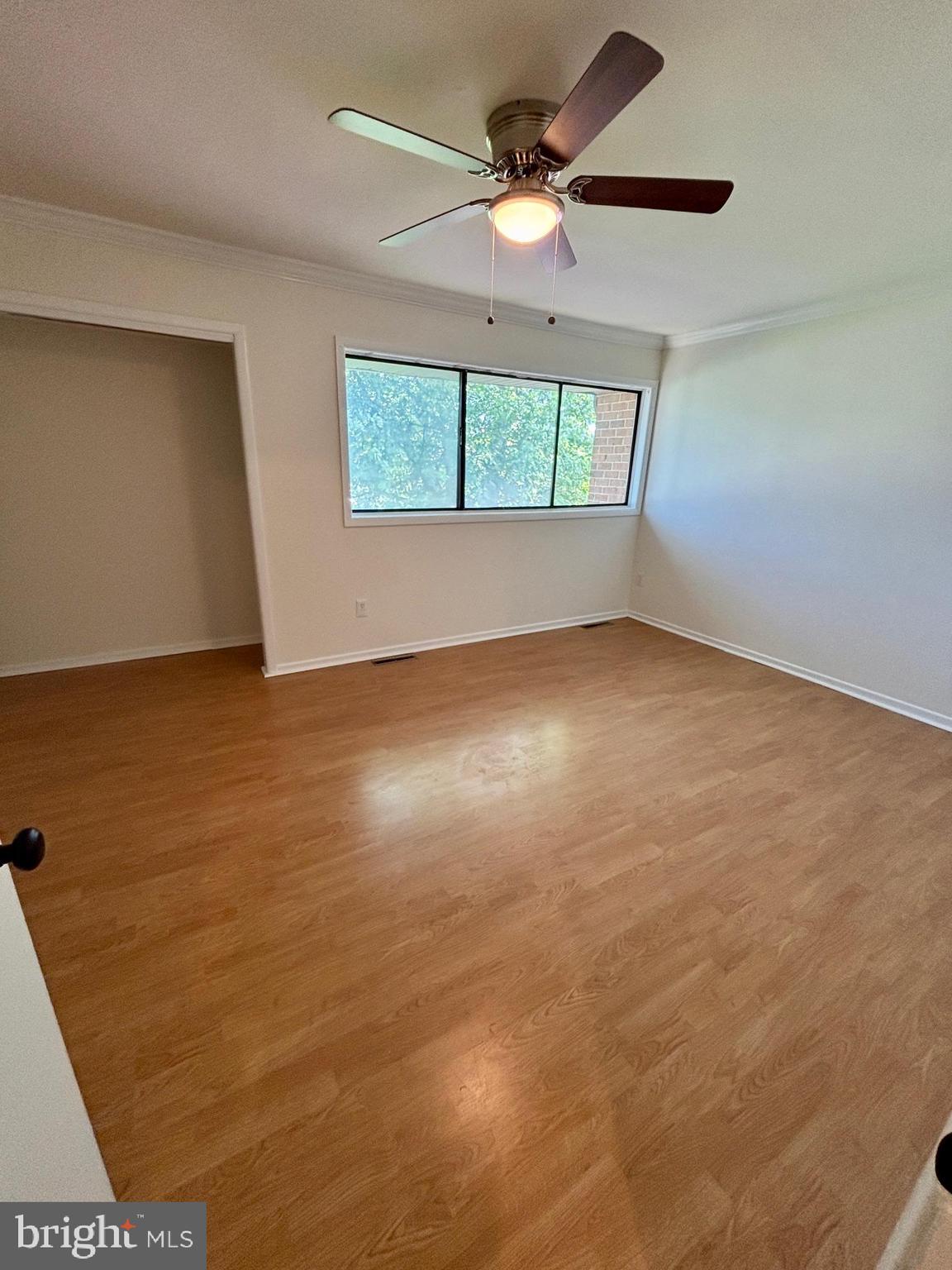 16 TWIN RIVERS DRIVE N