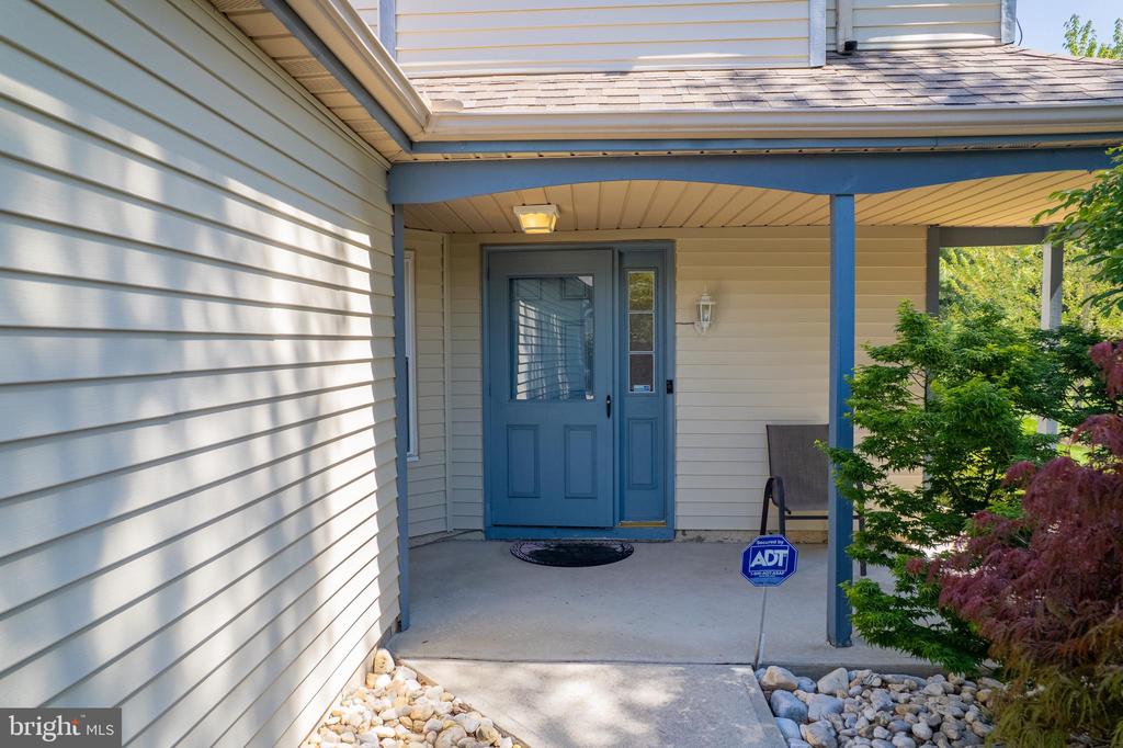 17 FERN COURT
