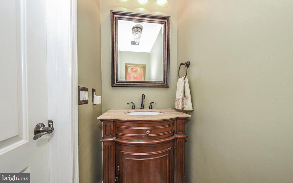 23 ARDISIA COURT