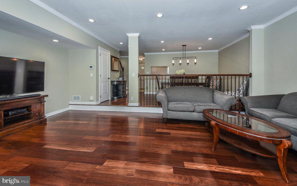 23 ARDISIA COURT