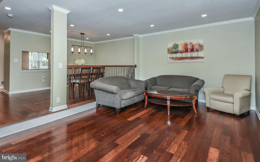 23 ARDISIA COURT