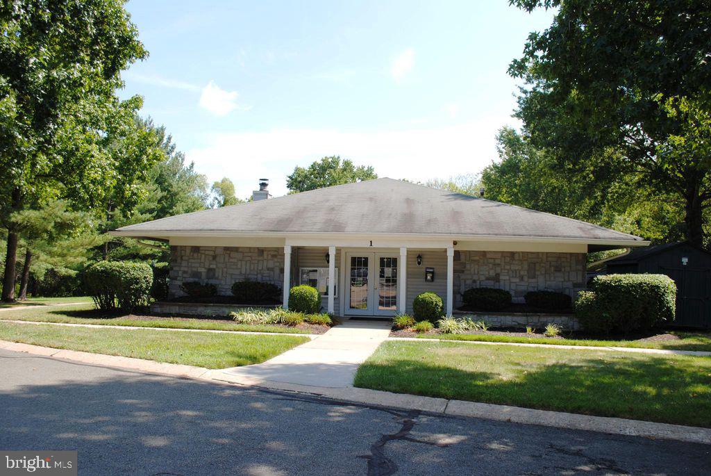 23 ARDISIA COURT