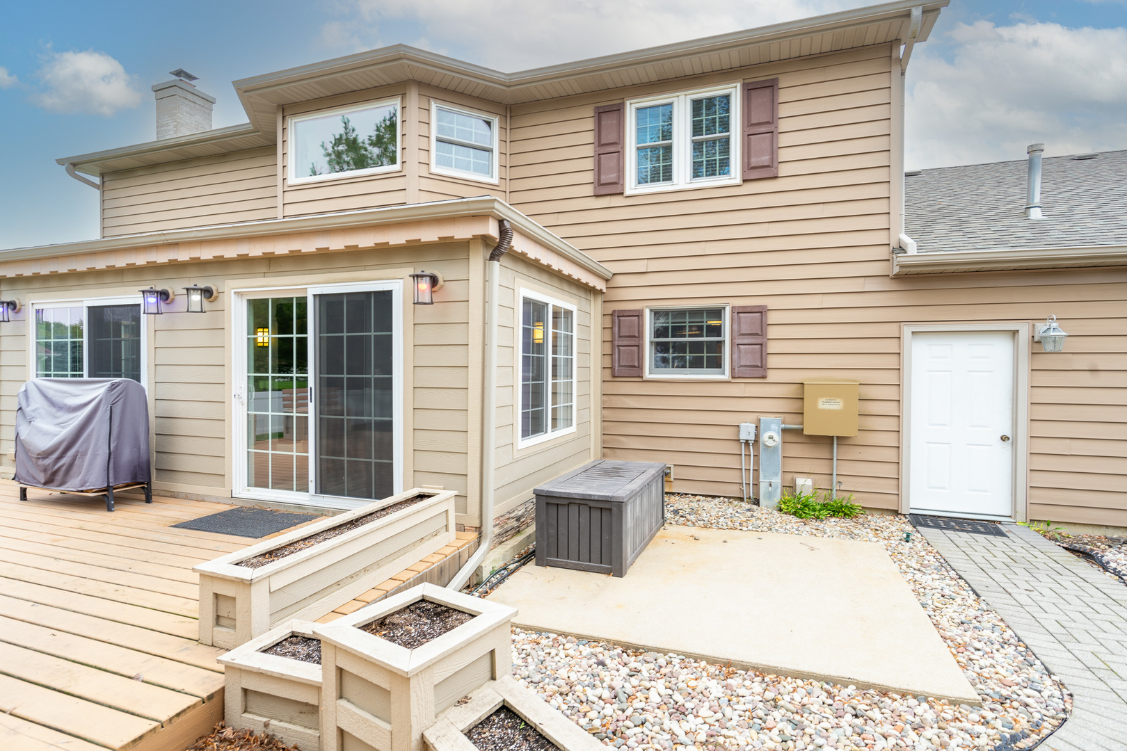 24800 S Walnut Street