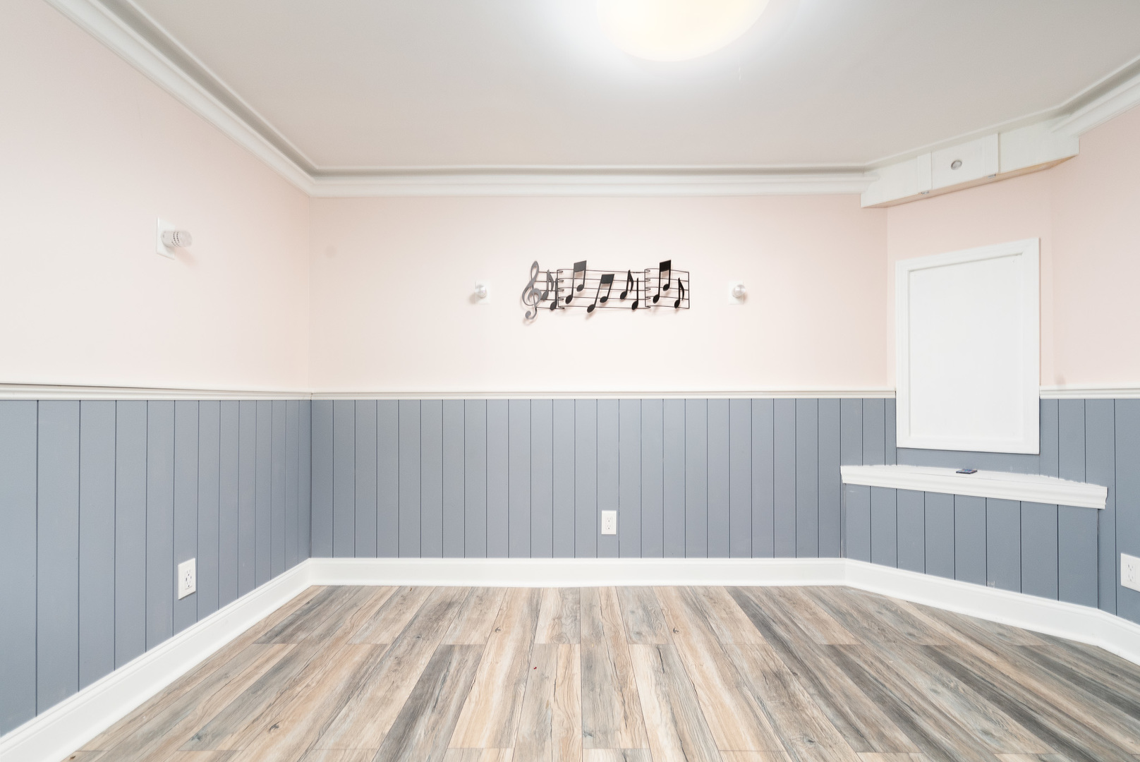 24800 S Walnut Street