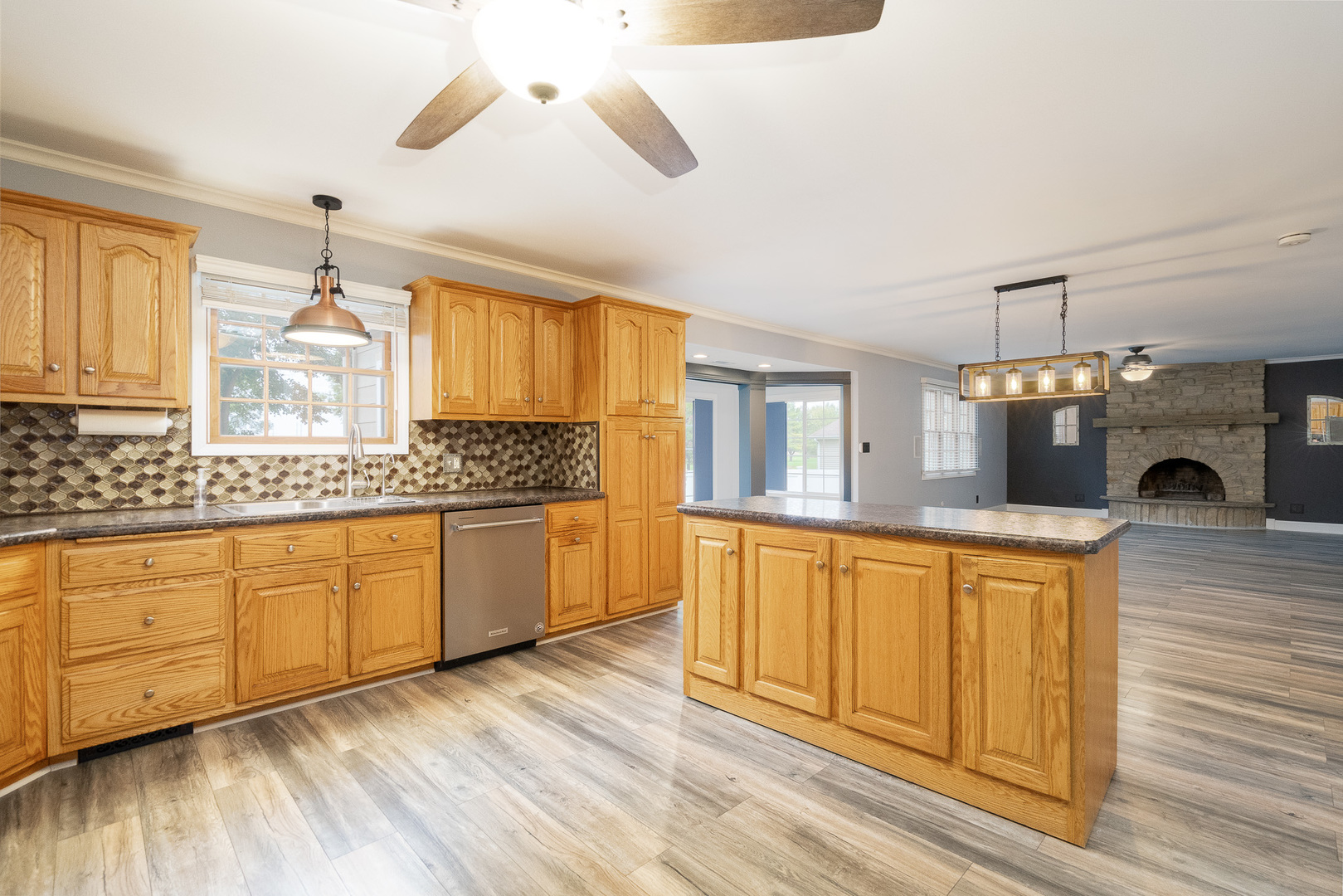 24800 S Walnut Street