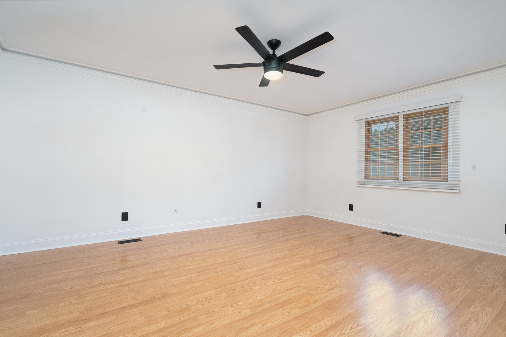 24800 S Walnut Street