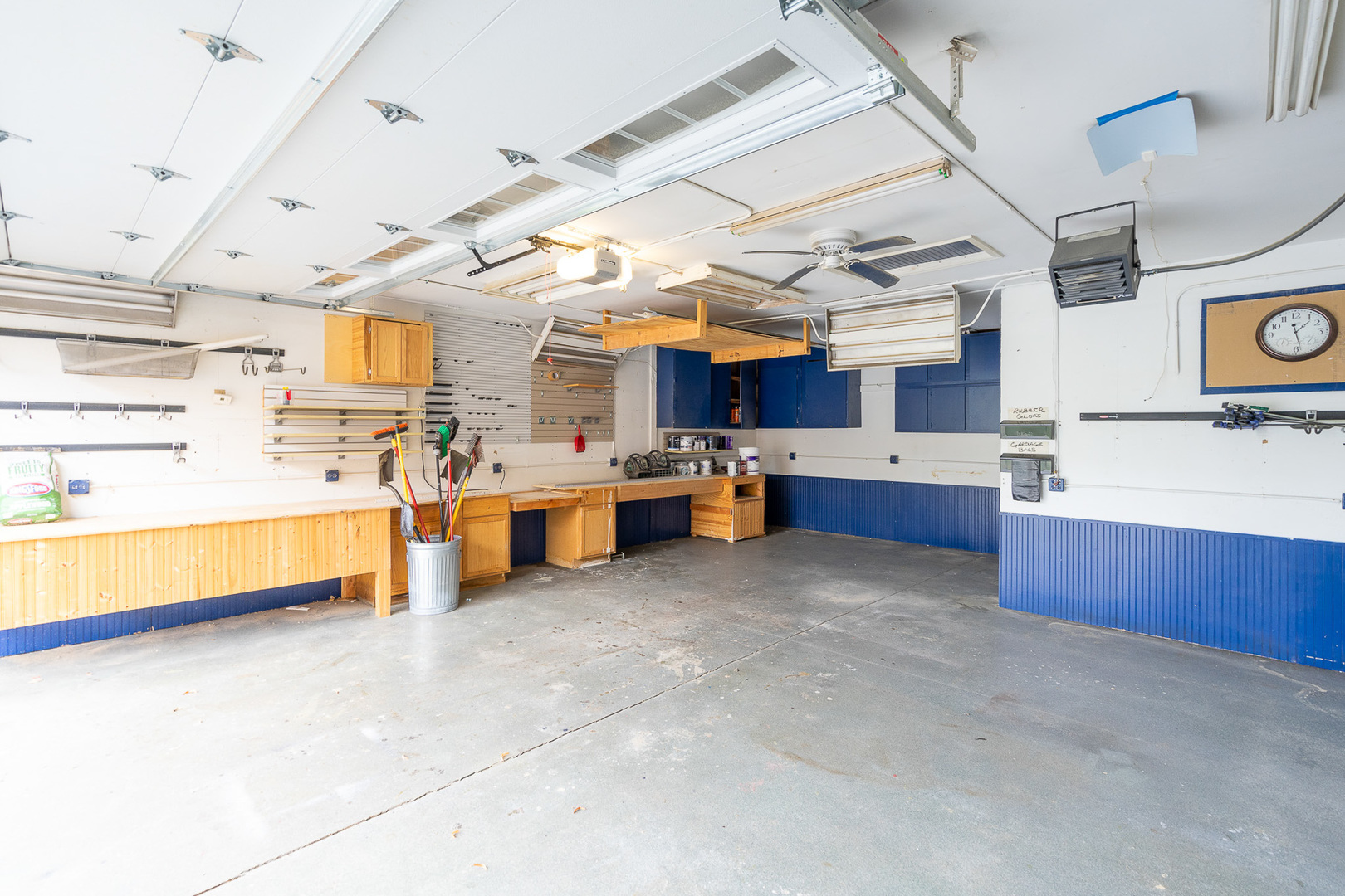 24800 S Walnut Street