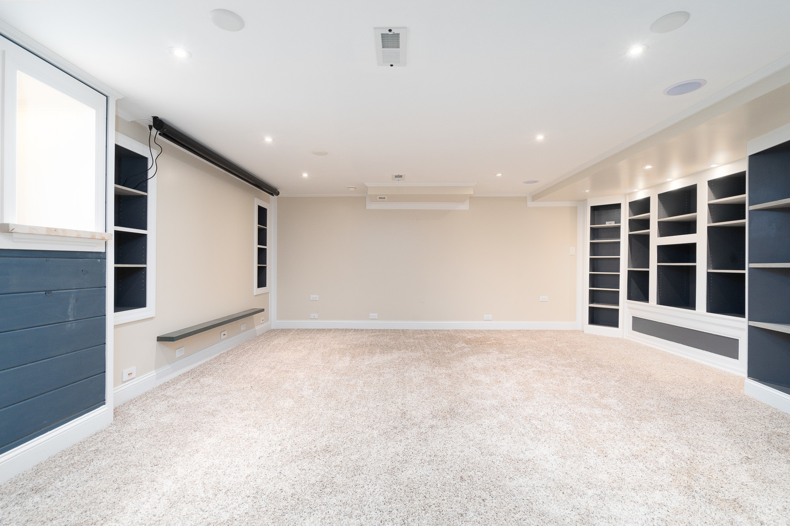 24800 S Walnut Street