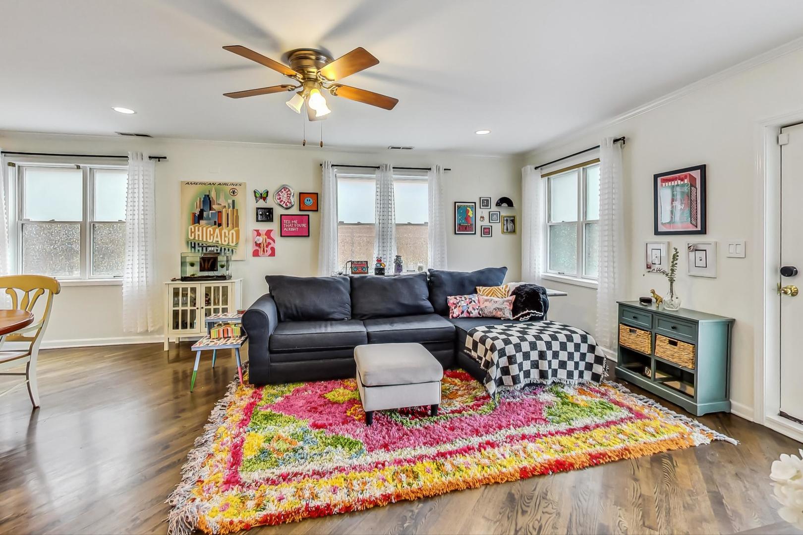 3715 W Giddings Street Unit: 1N