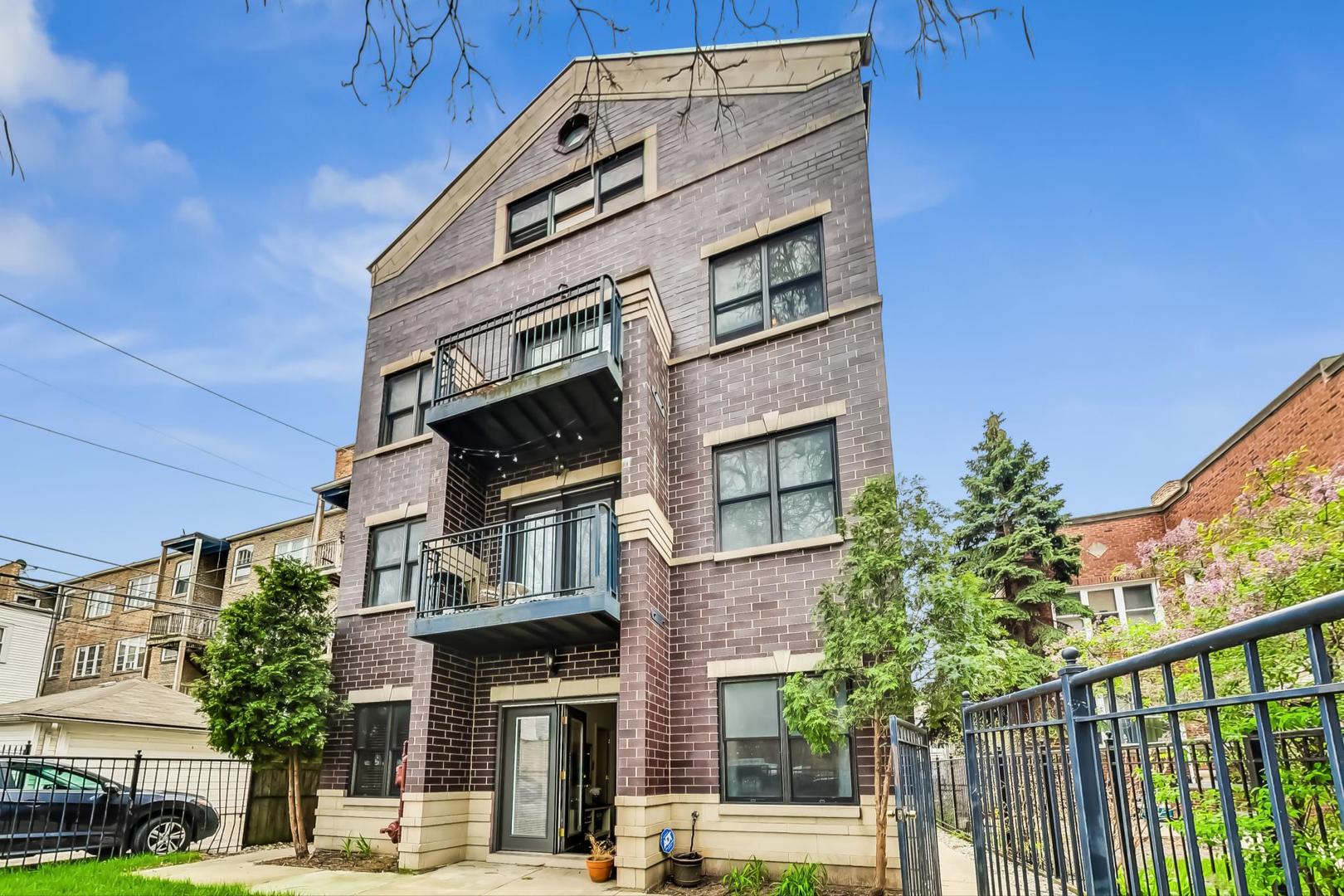 3715 W Giddings Street Unit: 1N