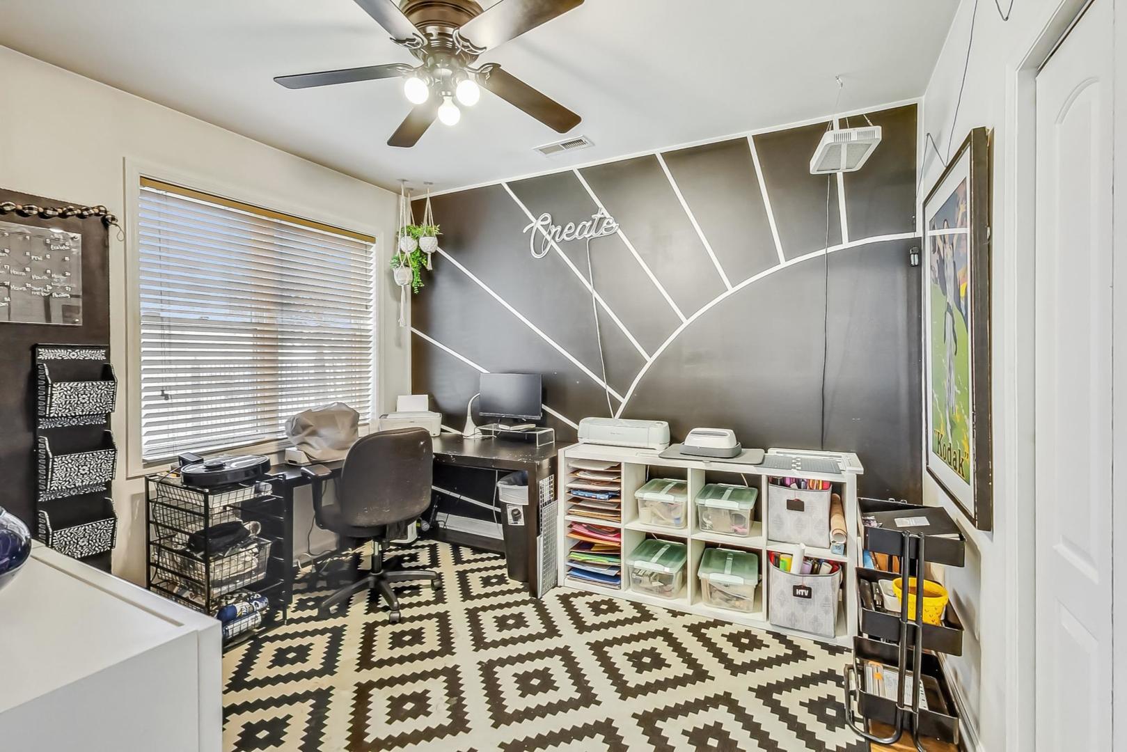 3715 W Giddings Street Unit: 1N