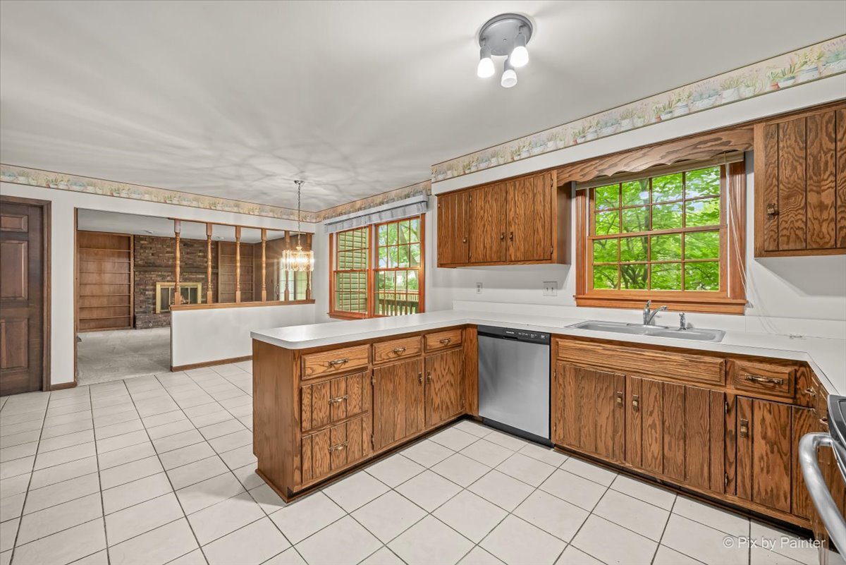 2318 Sudbury Lane