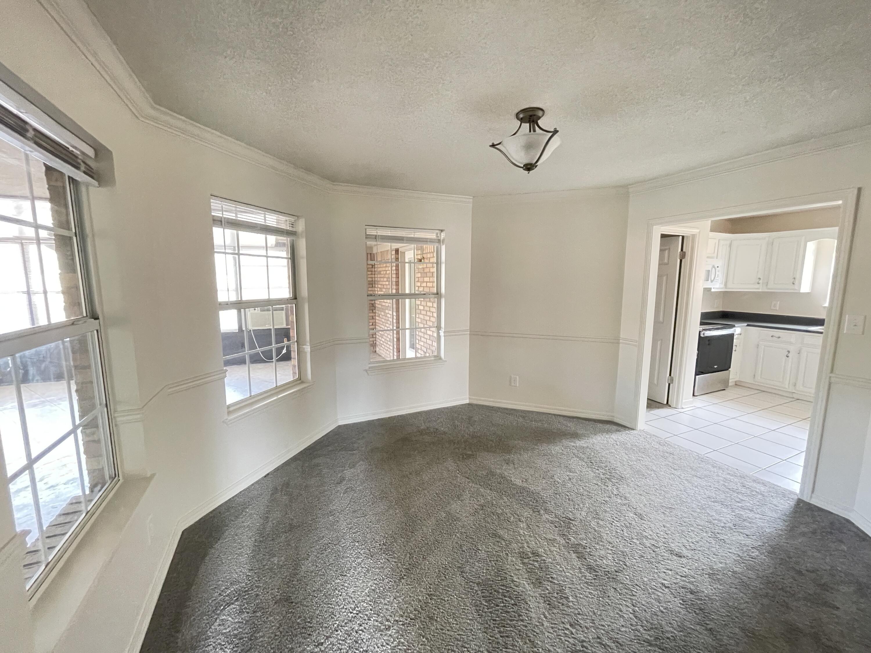 2212 Peachwood Court