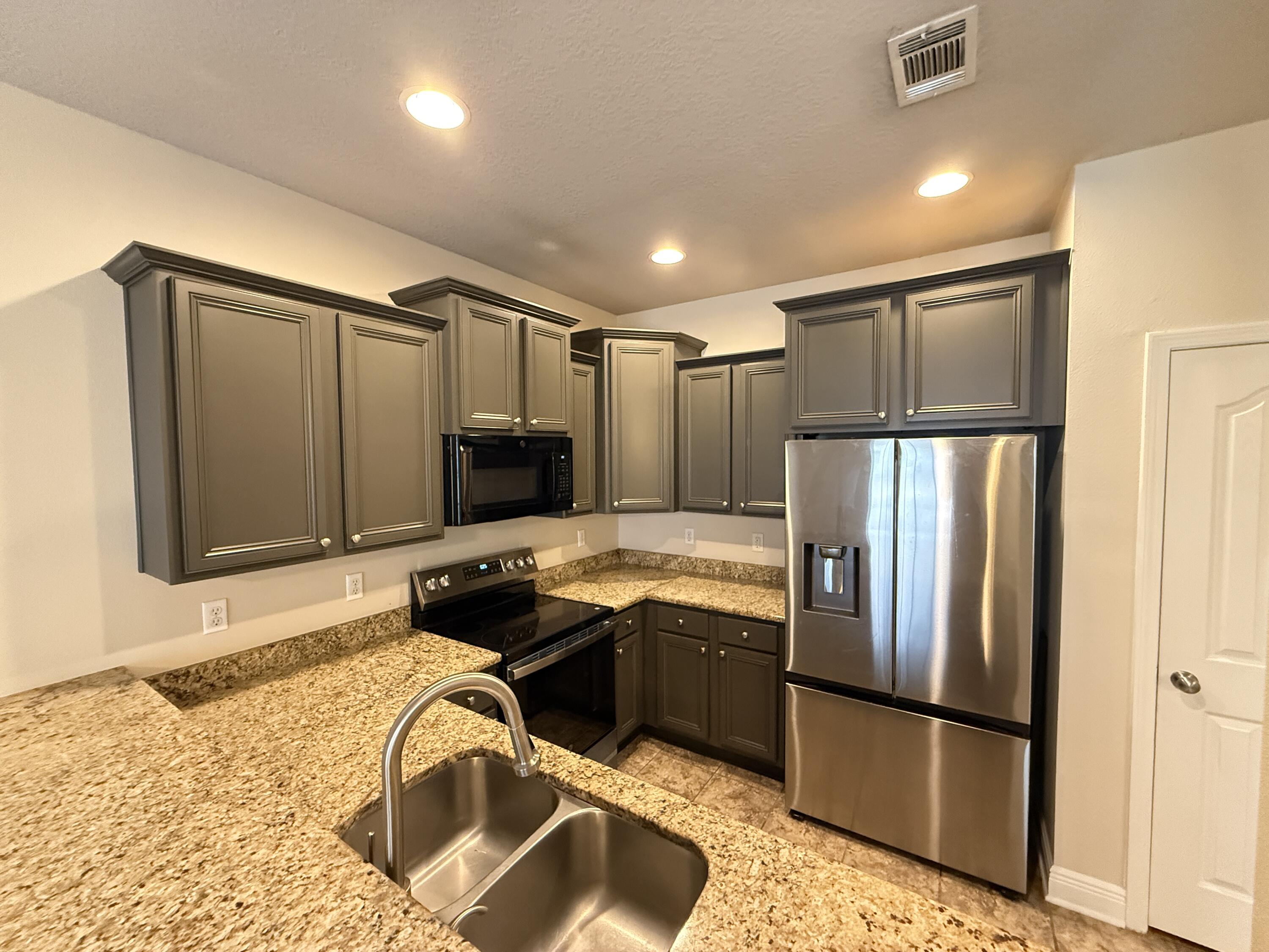 8868 Brown Pelican Circle